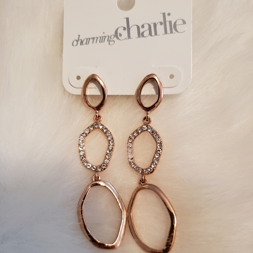 Dangle earings